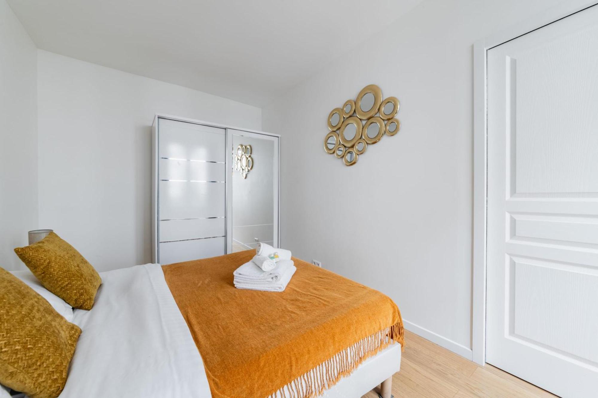 דירות 2 Pieces Renovee A Neuf Paris 5 - 4P - Flat-Guest מראה חיצוני תמונה