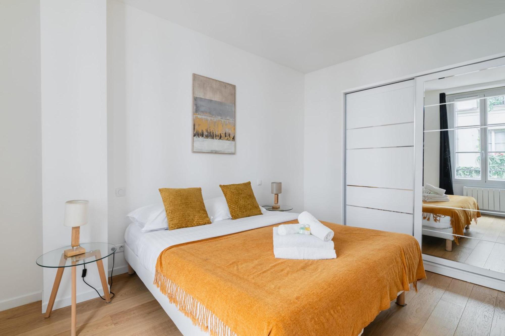 דירות 2 Pieces Renovee A Neuf Paris 5 - 4P - Flat-Guest מראה חיצוני תמונה